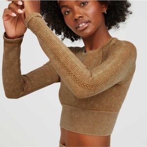 Aerie OFFLINE Big Chill Seamless Ribbed Long Sleeve and Legging Set